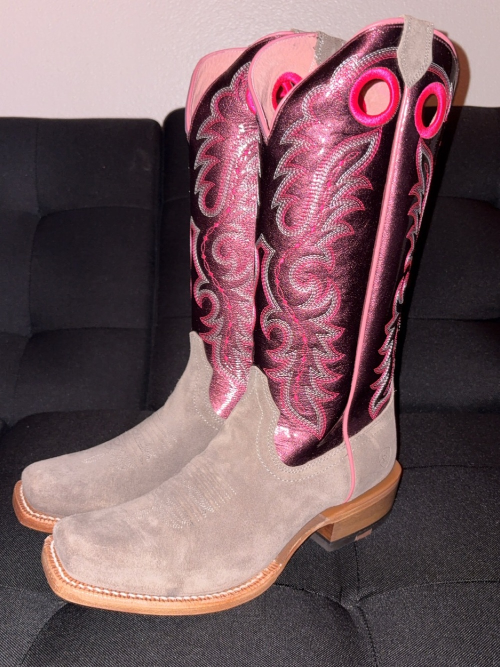Women’s Ariat Pink Metallic Western Boots w/ Suede Foot - Picture 1 of 2